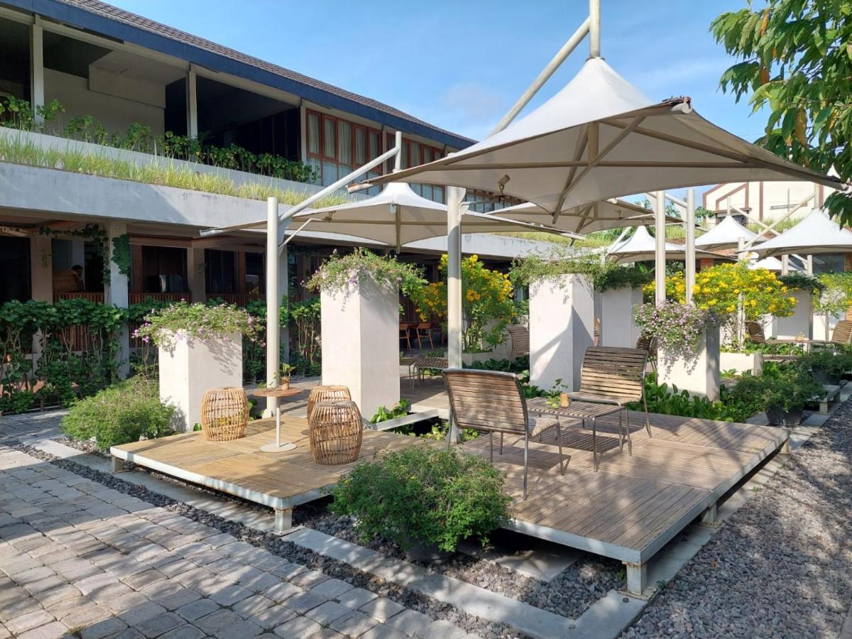Ayom Java Village Solo Exterior foto